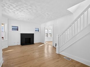 890 Fess Ave, Akron, OH 44307