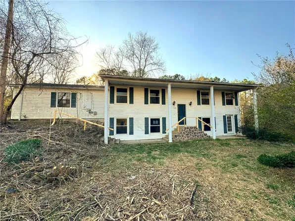 504 S 3rd St, Flippin, AR 72634