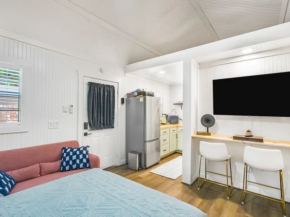 55 York Creek Rd #Id1314596p, Driftwood, TX 78619