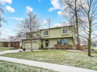 7427 Tanbark Ln, Fort Wayne, IN 46835