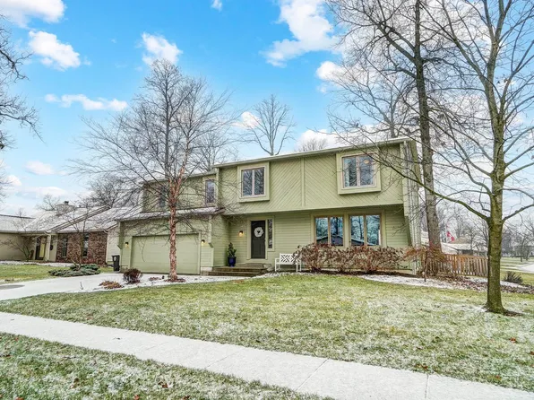 7427 Tanbark Ln, Fort Wayne, IN 46835