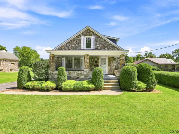 216 Woodmont Rd, Johnstown, PA 15905