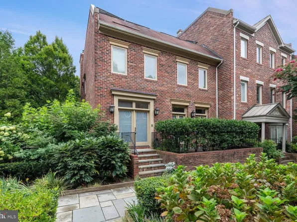 4066 Chancery Ct NW, Washington, DC 20007