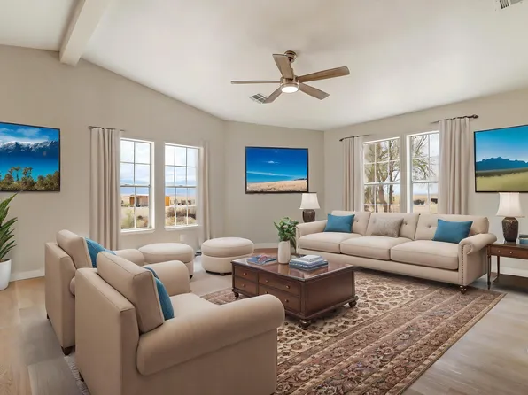 22 Old Milwaukee Rd, Los Lunas, NM 87031