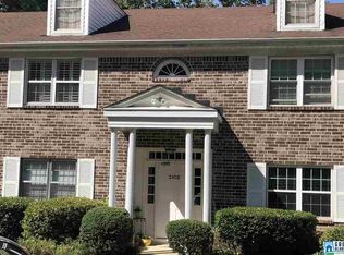 2102 Montreat Ln APT A, Vestavia Hills, AL 35216