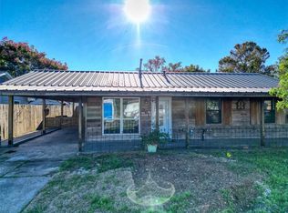 361 Helis Dr, Westwego, LA 70094