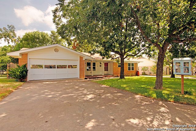 1st image of 1122 Hancock Dr
