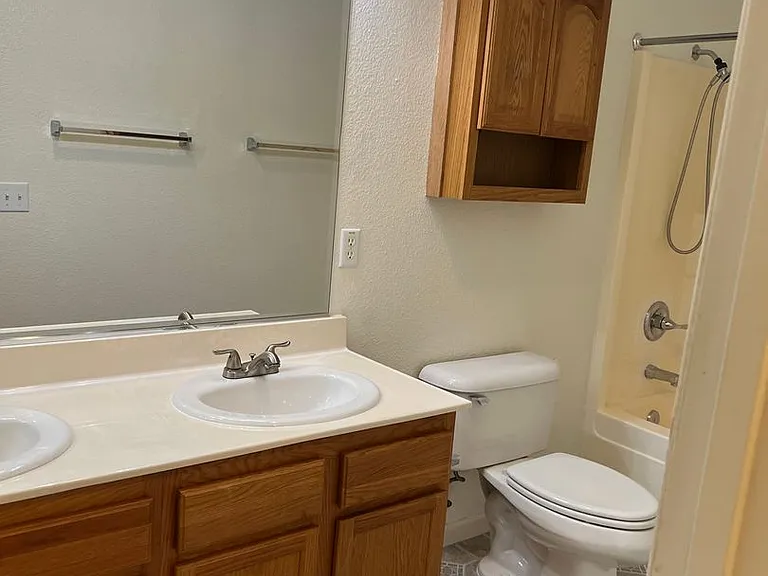 4501 Waitsfield Cir — Photo 28