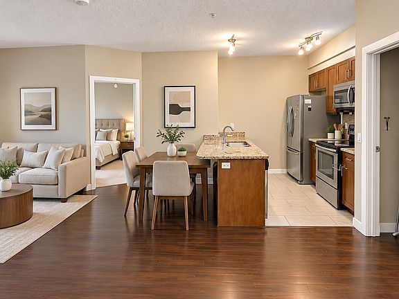 4th image of 1238 Windermere Way SW