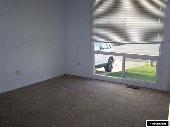 3rd image of 2024 Arthur Ave