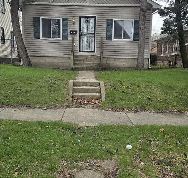 608 Ralston St — Photo 1