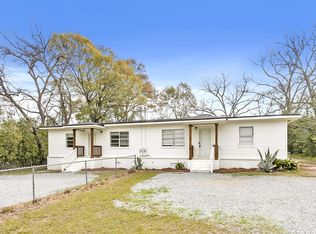 1360 N Range St APT 1, Dothan, AL 36303