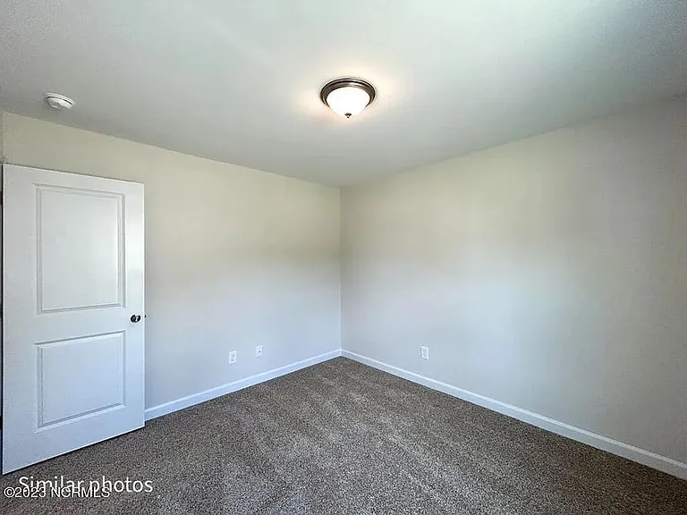 707 Alpha Ct — Photo 38