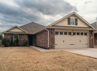 6816 Wintercrest Way SE, Owens Cross Roads, AL 35763