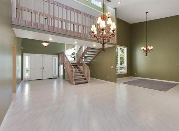3rd image of 1412 Deirdre Dr