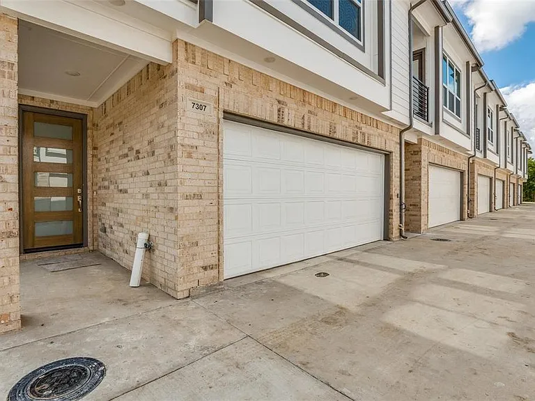 7307 Rubio Pl — Photo 3