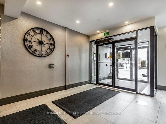 3rd image of 1270 Maple Crossing Blvd #502