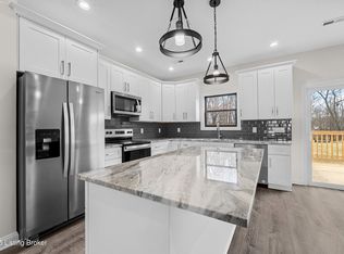 211 Alreva Rd, Louisville, KY 40216