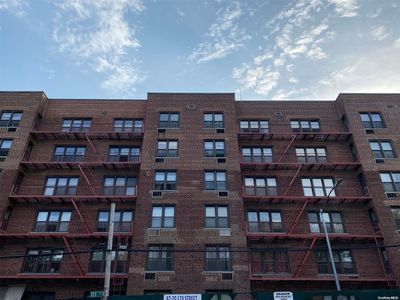 87-70 173 Street #3M, Jamaica, NY, 11432