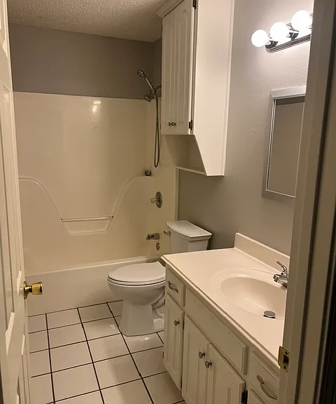 Hall Bathroom