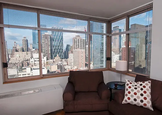 Rented by ER (DO NOT USE) | media 21