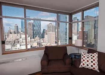 Rented by ER (DO NOT USE)