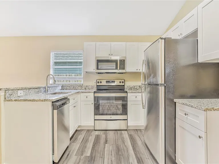 6369 Livewood Oaks Dr — Photo 4