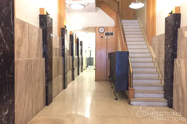 Rented by City Connections Realty | media 29