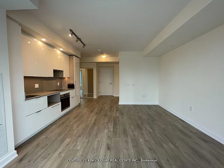 28 Freeland St #1508 — Photo 5