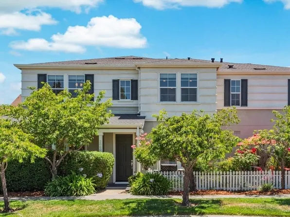 2060 Appollo Court, Napa, CA 94559