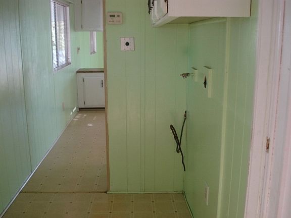 5th image of 2700 E Valley Pkwy Spc 187