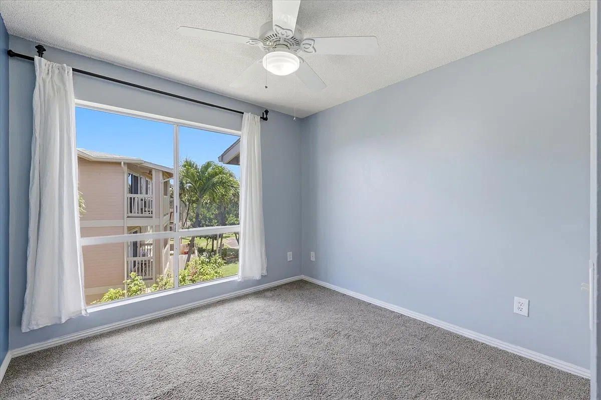 91-1209 Kaneana St #7i - 1 — Photo 4