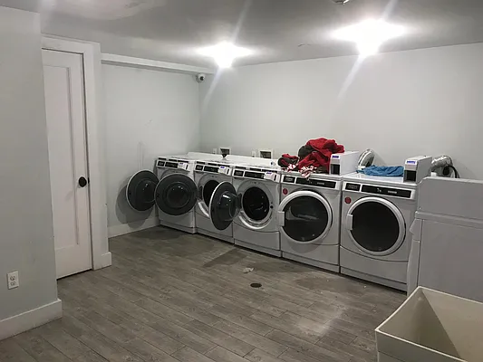 Rented by Premier Metro Realty Corp | media 16