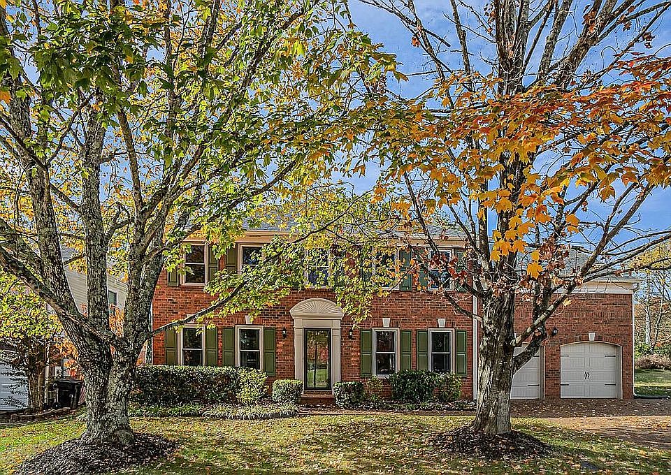 1st image of 1358 Buckingham Cir