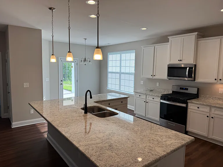 661 Mahogany Dr — Photo 41