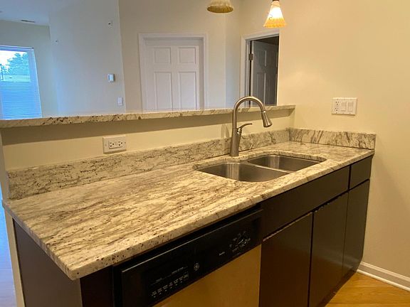 5th image of 4306 N Saint Louis Ave APT 3