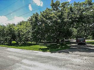 38 W Post Rd SW, Cedar Rapids, IA 52404