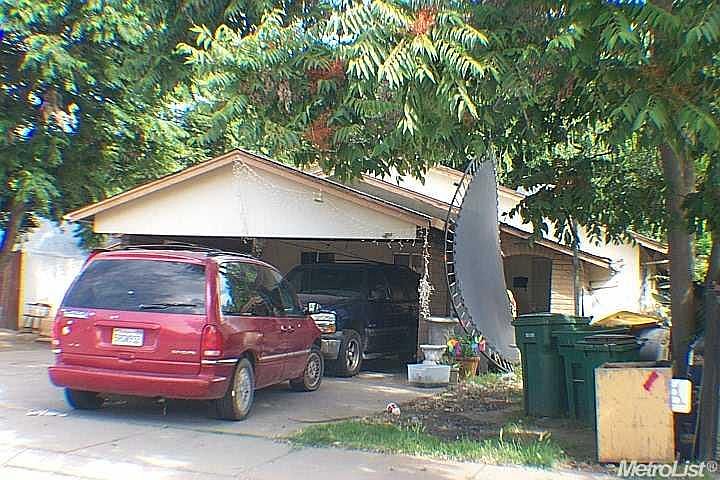 1st image of 1929 Vicki Ln