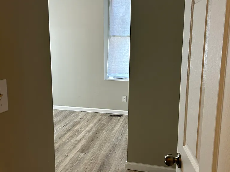 3168 Oregon Ave #1S — Photo 11