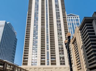 200 N Dearborn St UNIT 4205, Chicago, IL 60601