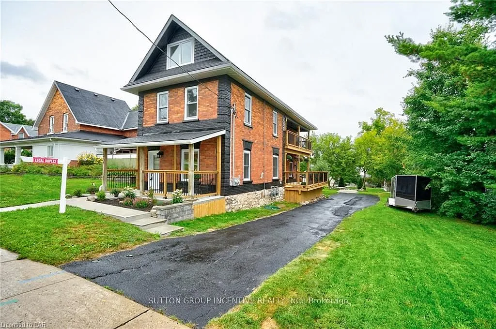 3 bed, $2,600 — Photo 1
