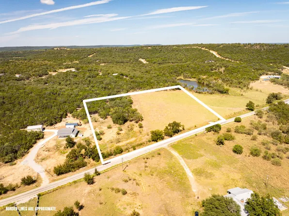 165 Pleasant Valley Rd, Mineral Wells, TX 76067