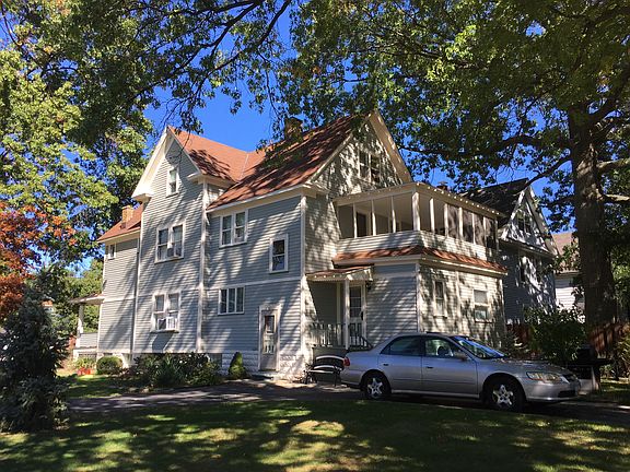2nd image of 14531 Clifton Blvd