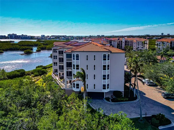 5450 Eagles Point Cir APT 301, Sarasota, FL 34231