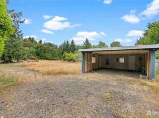 13880 NW Adrian Ln, Seabeck, WA 98380