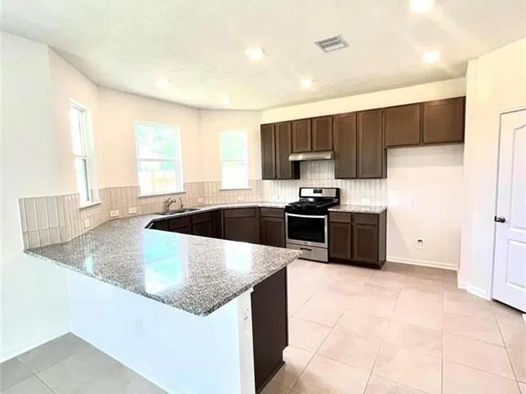 23438 Stahl Creeks Ln — Photo 5
