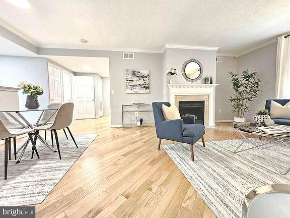 3rd image of 3835 9th St #102W