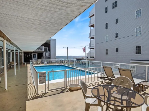 2 Fernald Street #21, Old Orchard Beach, ME 04064