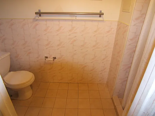 Rented by Joel Weisz, LREB | media 1