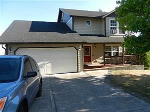 1st image of 5303 NE 69th Cir